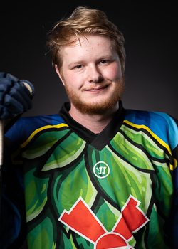  # 42 Simon HEß